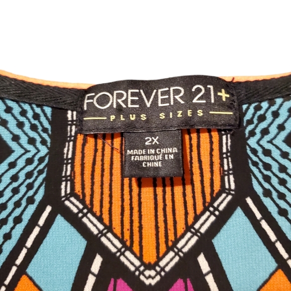 Forever 21+ Top - Picture 14 of 15